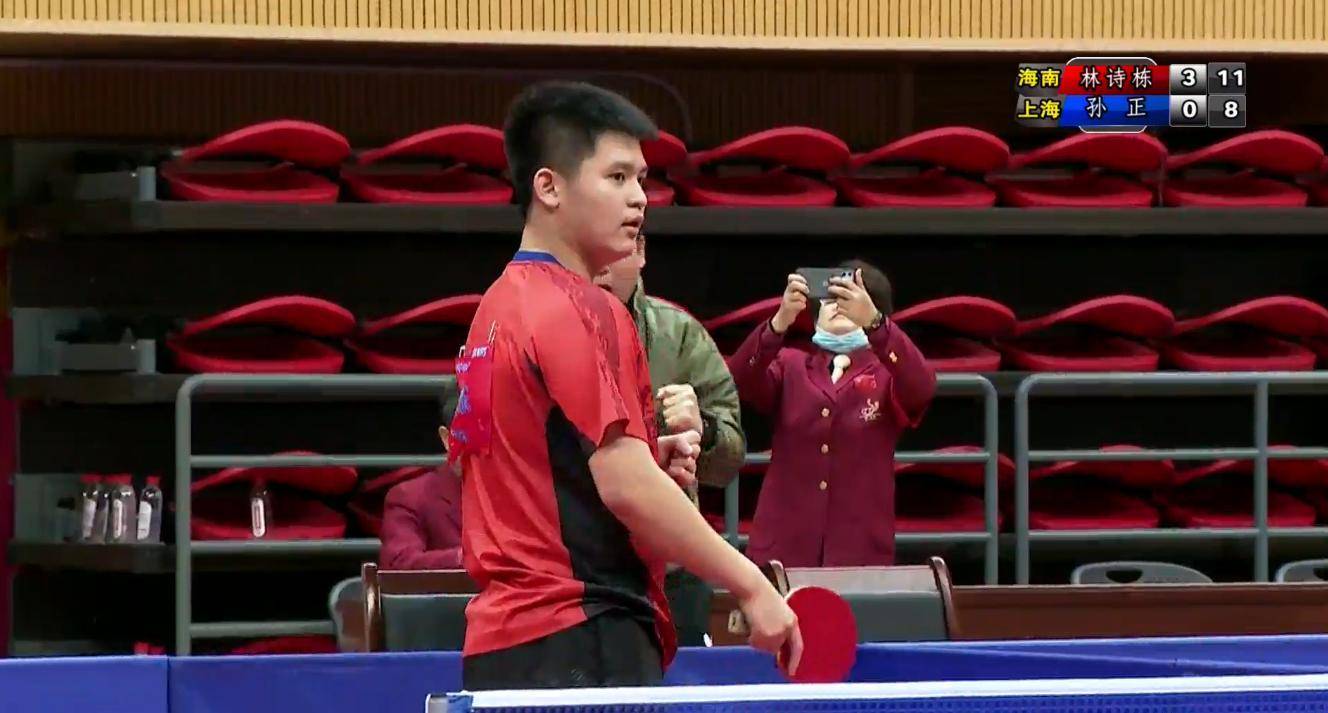 小标题中 小标题中